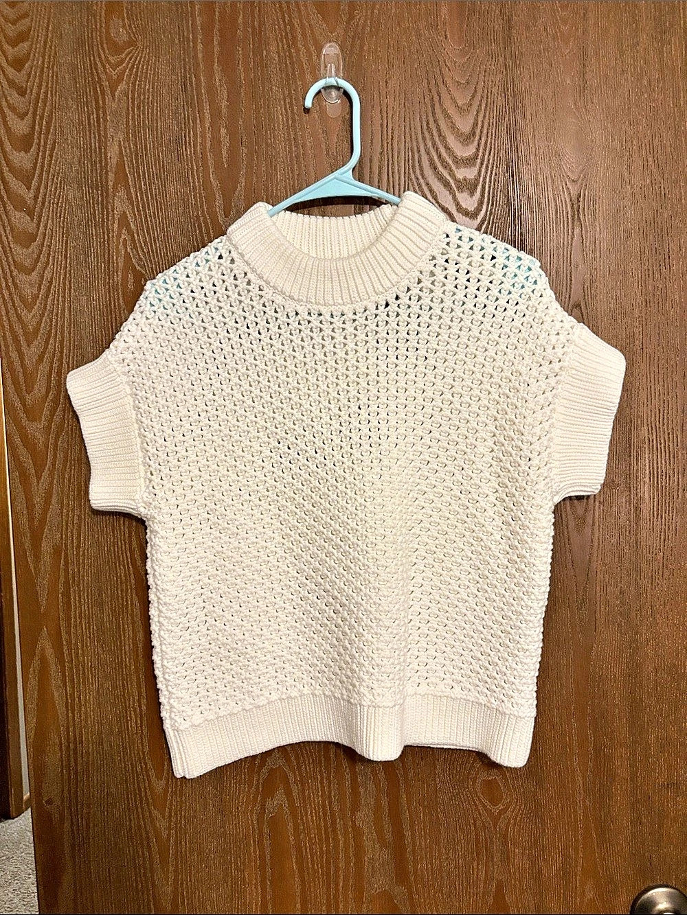 Hoven Cream Knit Sweater Size XS Like New